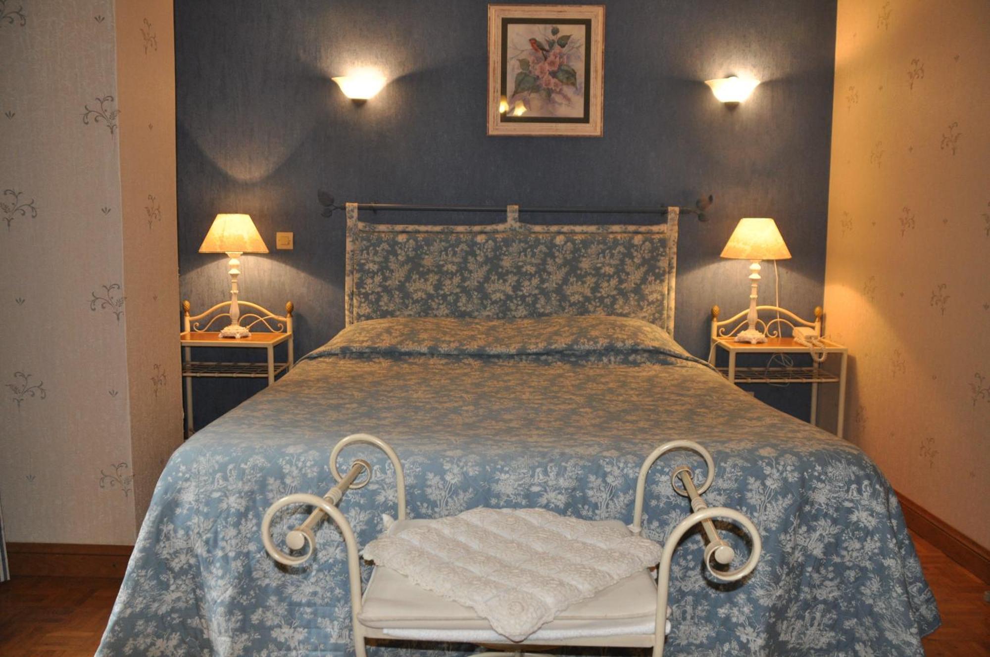 Logis Hostellerie Du Grand Duc Hotel Restaurant Gincla المظهر الخارجي الصورة