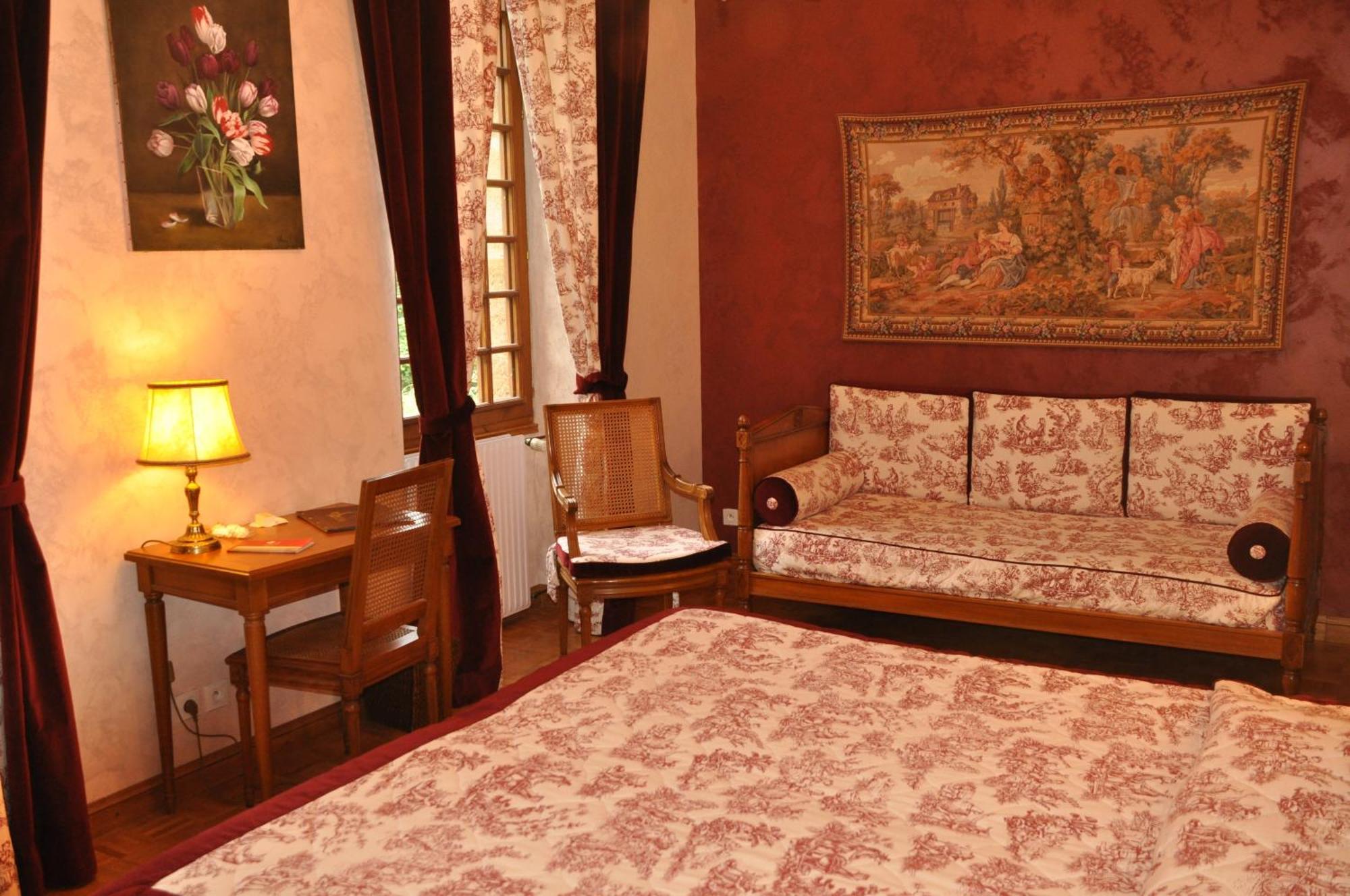 Logis Hostellerie Du Grand Duc Hotel Restaurant Gincla المظهر الخارجي الصورة
