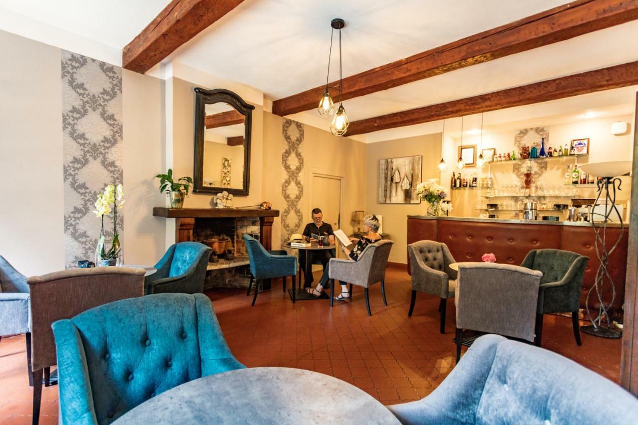 Logis Hostellerie Du Grand Duc Hotel Restaurant Gincla المظهر الخارجي الصورة